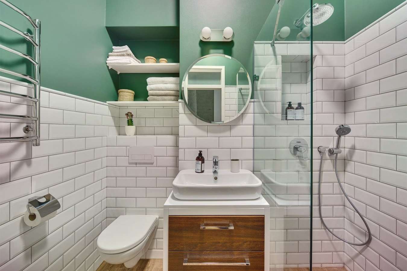 Особенности ремонта совмещенной ванной комнаты: практические советы и идеи дизайна