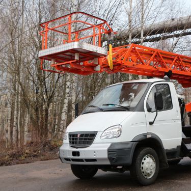 Когда Небо Ближе: Наш Опыт и Секреты Аренды Автовышки 17 Метров – Путь к Высотам Без Лишних Затрат