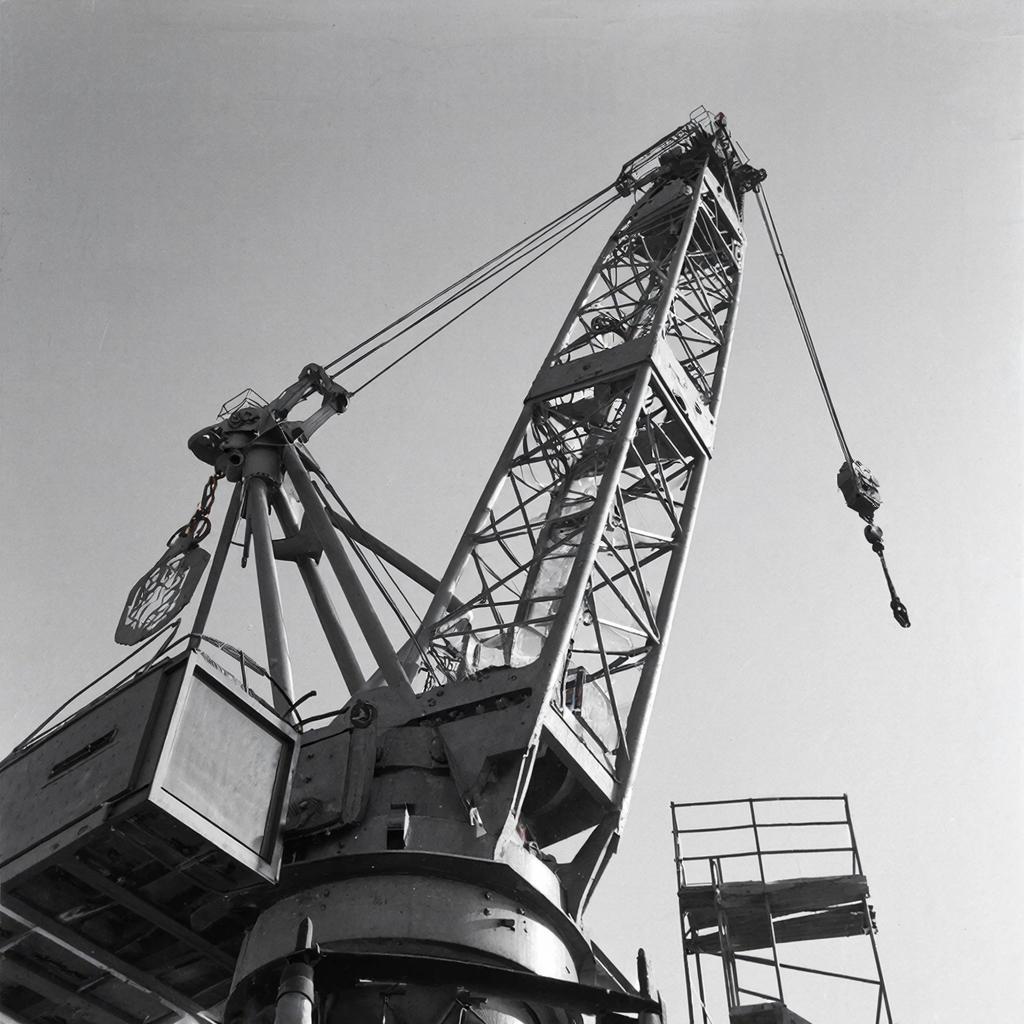 Кран стреловой башенного типа: эффективность и надежность на строительной площадке