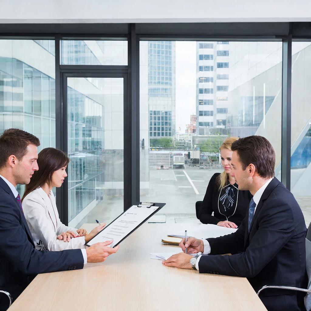 Эвакуационный выход для бизнеса: как мы спасали капитал через срочный выкуп коммерческой недвижимости